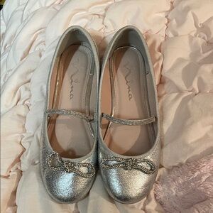 Nina Kids Sparkling Silver Dress Shoes
